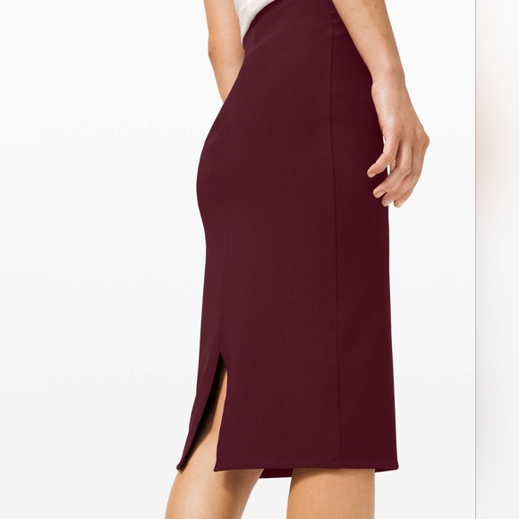 Lululemon New Route Skirt - Picture 4 of 11